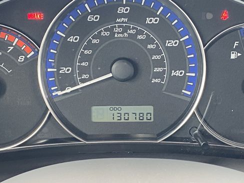 Used 2010 Subaru Forester 2.5X Premium image 12