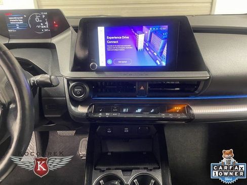 Used 2023 Toyota Prius XLE image 16