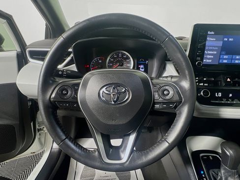 Used 2021 Toyota Corolla SE image 17