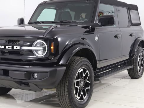 Used 2023 Ford Bronco Outer Banks image 54