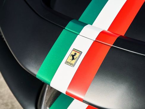 Used 2023 Ferrari SF90 Stradale image 7