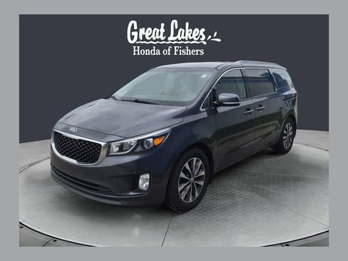 Used 2017 Kia Sedona FWD image 1