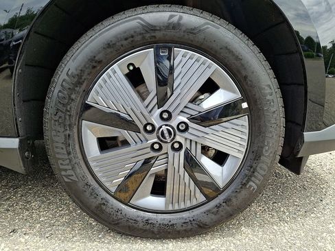 Certified 2025 Nissan Murano SL w/ Cargo Package AWD/4WD image 10