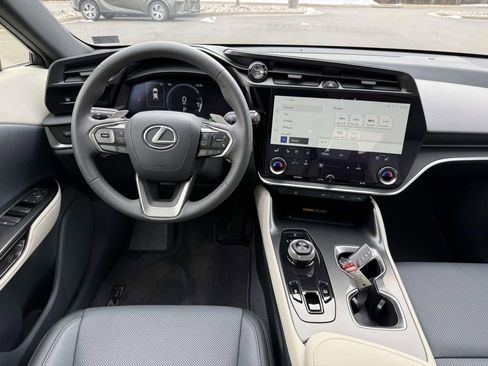 Used 2024 Lexus RZ 300e Premium w/ Accessory Package (Z1) image 8