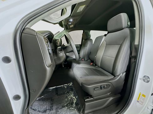 Used 2022 Chevrolet Silverado 1500 Custom w/ Rally Edition image 12