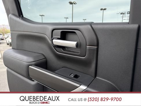 Used 2022 GMC Sierra 1500 AT4 w/ AT4 Premium Package image 30
