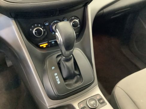 Used 2016 Ford Escape SE w/ SE Cold Weather Package AWD/4WD image 18