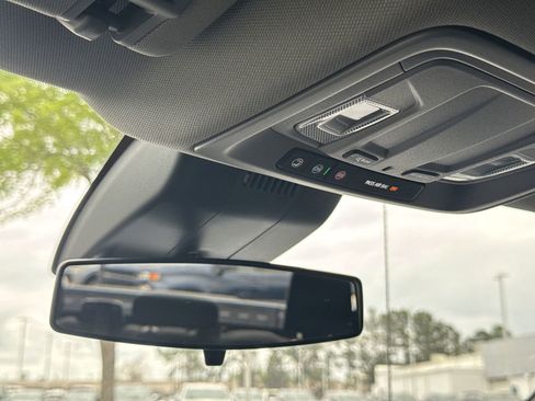 Used 2025 Chevrolet Silverado 1500 Custom Trail Boss image 27