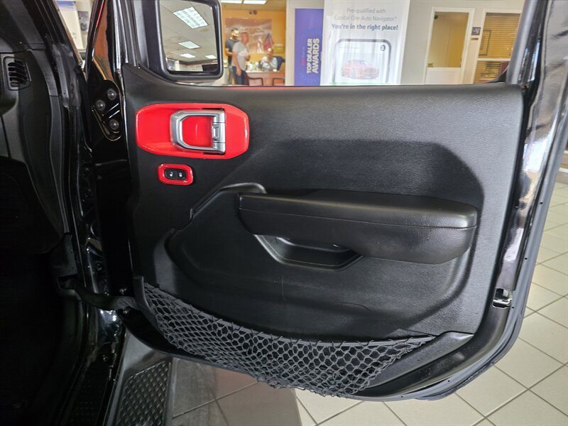 Used 2020 Jeep Gladiator Sport w/ Quick Order Package 24S AWD/4WD image 12