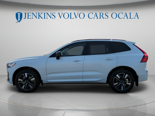 New 2026 Volvo XC60 B5 Plus w/ Protection Package Premier AWD/4WD image 6