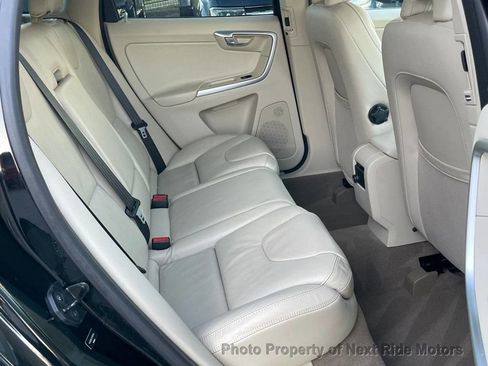 Used 2011 Volvo XC60 3.2 image 12