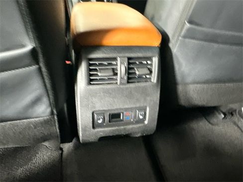 Used 2022 Mitsubishi Outlander SEL image 18