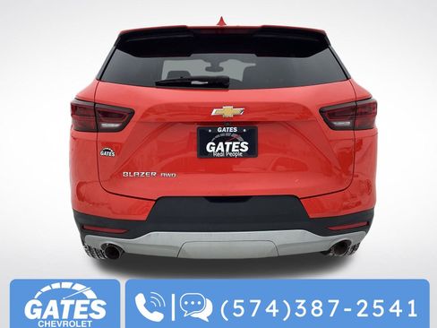 Used 2025 Chevrolet Blazer LT image 9
