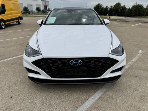 Used 2021 Hyundai Sonata SEL w/ Convenience Package FWD image 2