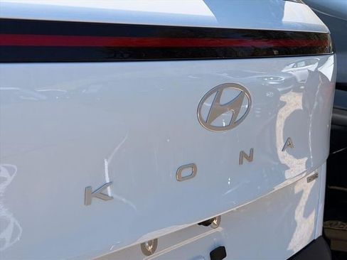 New 2026 Hyundai Kona SEL Sport AWD/4WD image 17