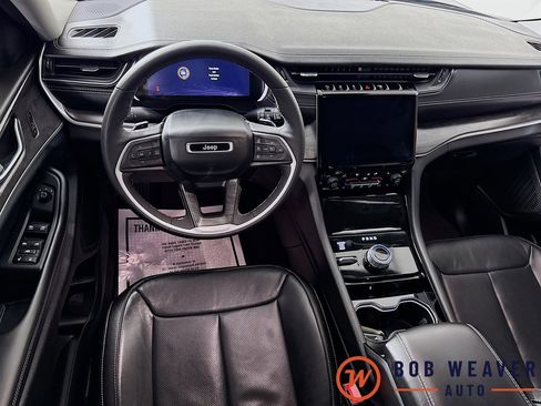 Used 2023 Jeep Grand Cherokee L Limited w/ Luxury Tech Group II image 23