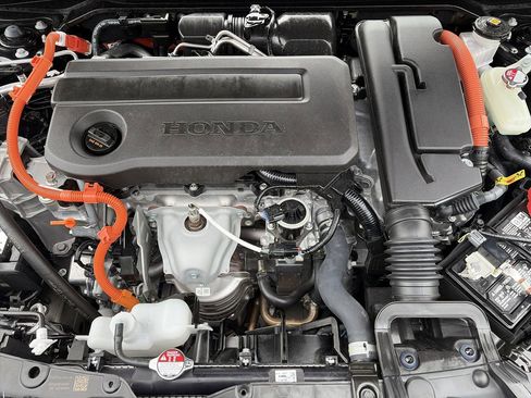 Used 2025 Honda Civic Sport Touring image 21