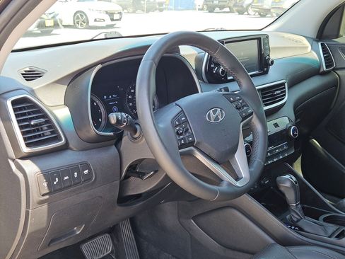 Used 2020 Hyundai Tucson Limited image 10