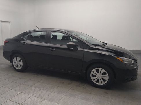 Used 2025 Nissan Versa S w/ Trunk Package image 11