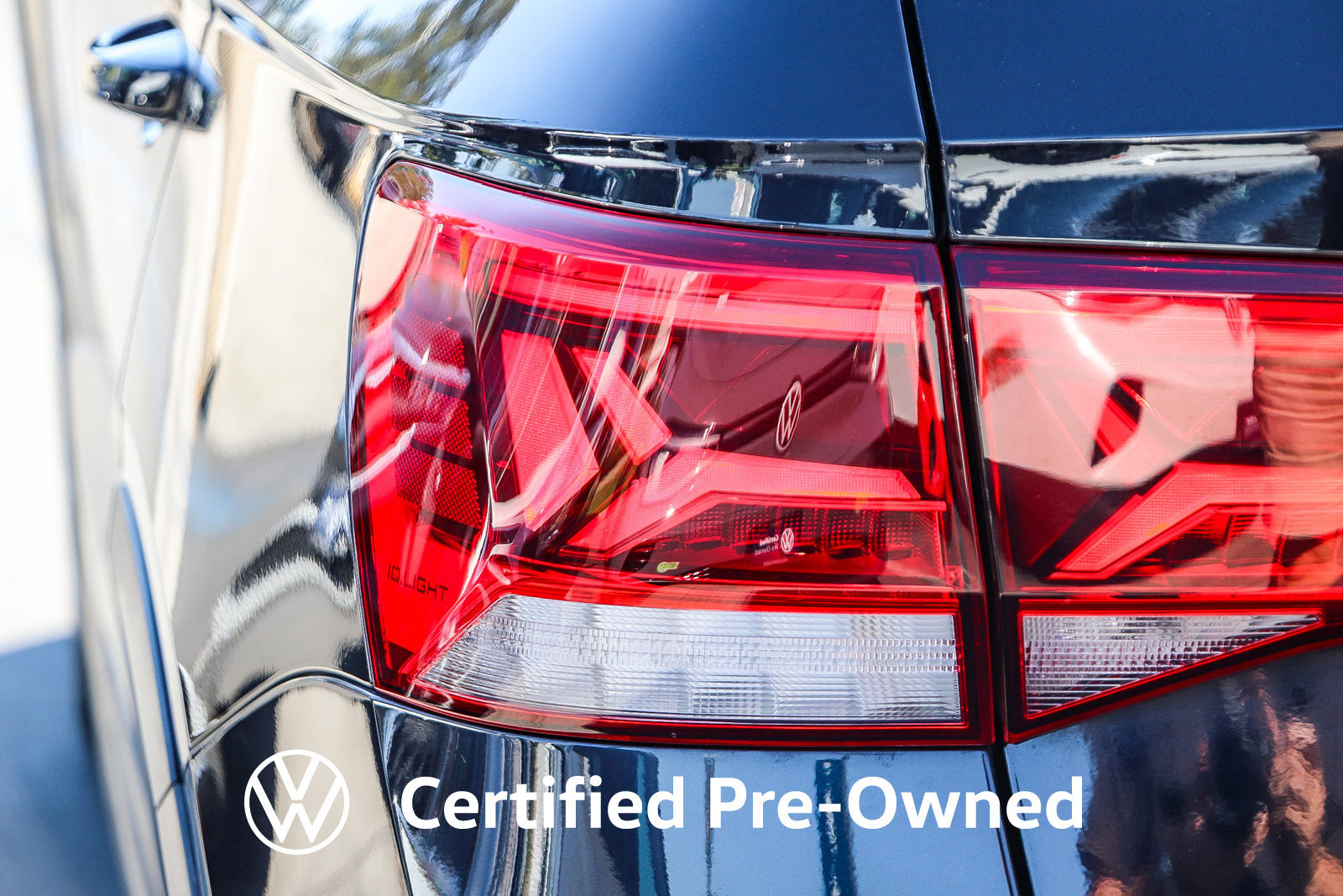 Certified 2023 Volkswagen Taos SE w/ Panoramic Sunroof Package FWD image 10