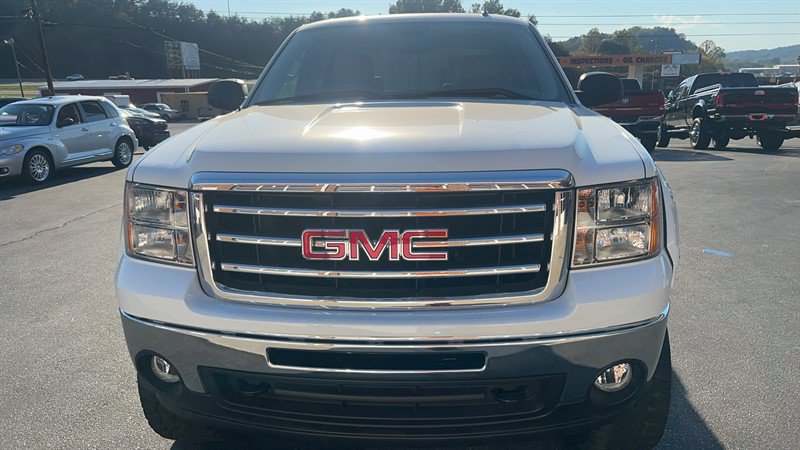 Used 2013 GMC Sierra 1500 SLE w/ Power Tech Package AWD/4WD image 3