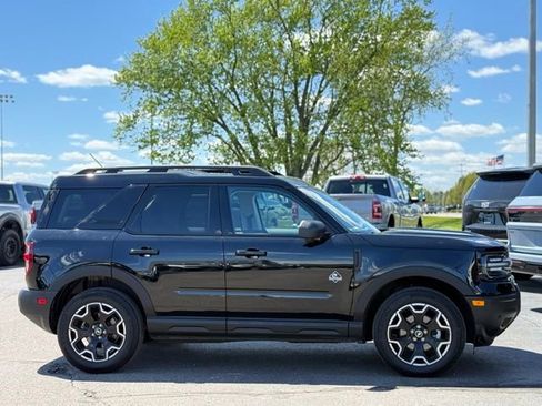 Used 2025 Ford Bronco Sport Outer Banks w/ Outer Banks Tech Package+ AWD/4WD image 37