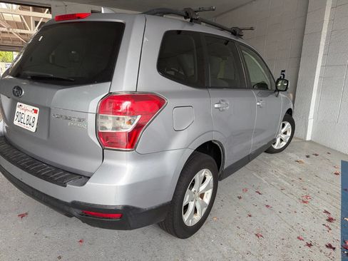 Used 2016 Subaru Forester 2.5i Premium w/ All-Weather Package AWD/4WD image 12