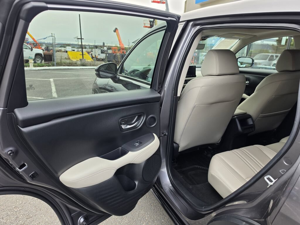 Certified 2024 Honda HR-V EX-L image 15