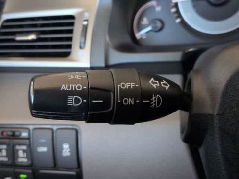Used 2016 Honda Odyssey Touring Elite image 29