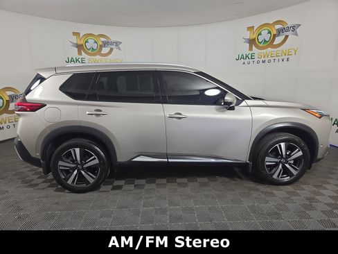 Used 2022 Nissan Rogue Platinum w/ Head-Up Display Package image 10