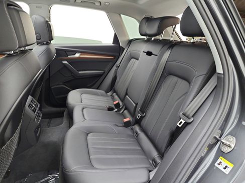 Used 2023 Audi Q5 2.0T Premium Plus w/ Premium Plus Package AWD/4WD image 15