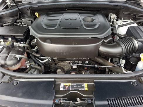 Used 2021 Jeep Grand Cherokee Laredo X image 27