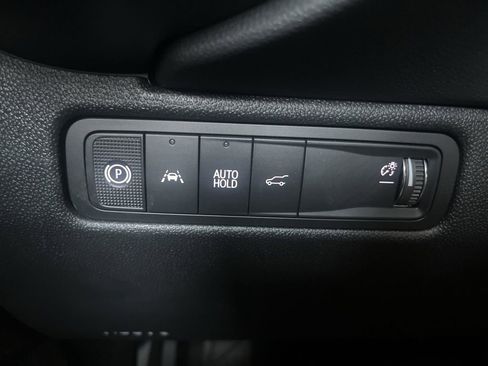 New 2025 Chevrolet Equinox EV RS w/ Convenience Package II image 12