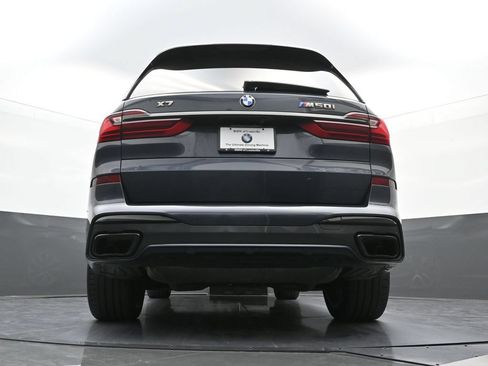 Used 2022 BMW X7 M50i AWD/4WD image 29
