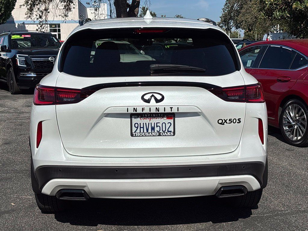 Certified 2023 INFINITI QX50 Sport FWD image 4