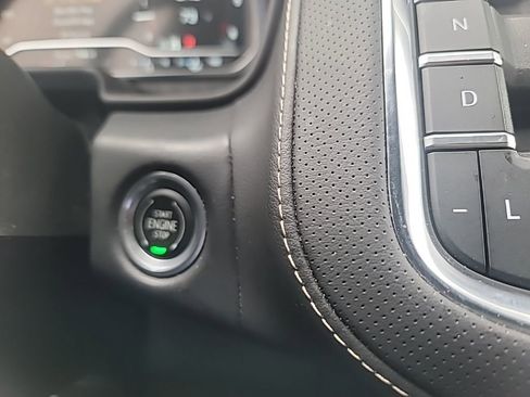 Used 2023 GMC Yukon SLT image 22