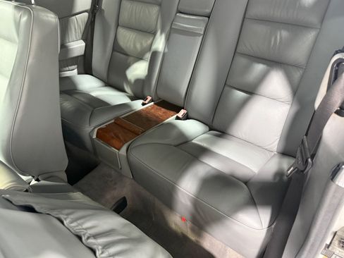 Used 1990 Mercedes-Benz 300 CE Coupe image 24