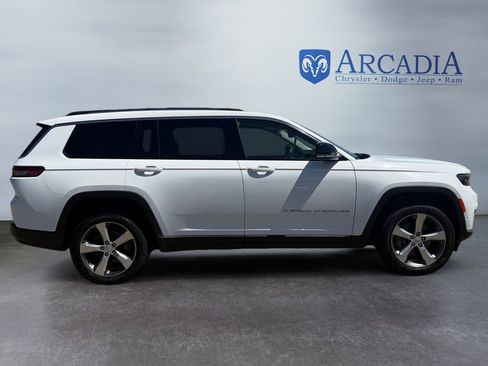 Used 2021 Jeep Grand Cherokee L Limited w/ Luxury Tech Group II AWD/4WD image 6