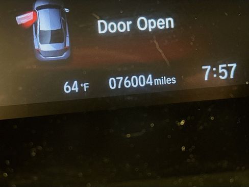 Used 2018 Honda Civic EX-L image 19