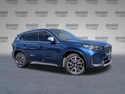 Used 2023 BMW X1 xDrive28i w/ Premium Package AWD/4WD image 2