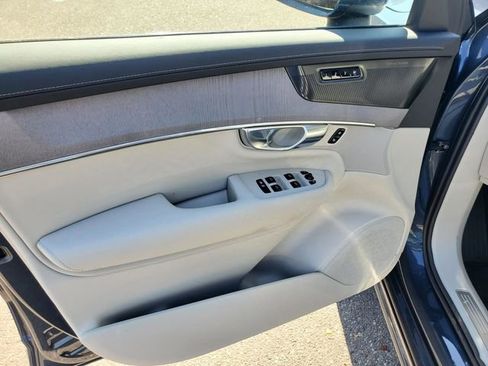 New 2026 Volvo XC90 B6 Ultra w/ Protection Package AWD/4WD image 10