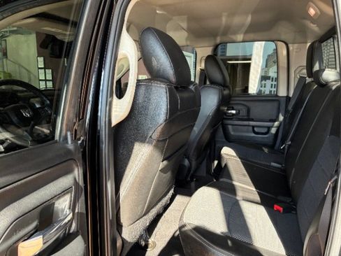 Used 2014 RAM 1500 Sport image 26