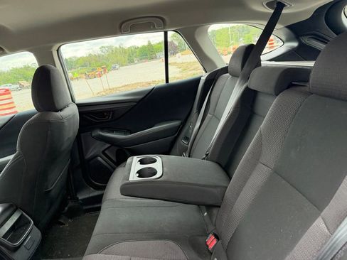 Used 2020 Subaru Outback AWD/4WD image 4