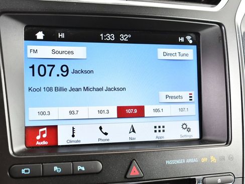 Used 2018 Ford Explorer Platinum image 29