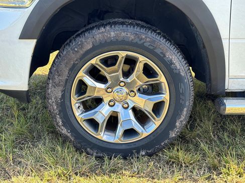 Used 2018 RAM 1500 Limited image 10