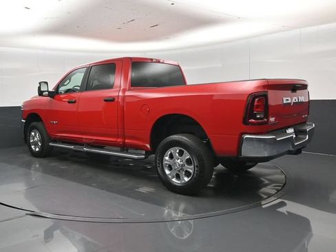 Used 2026 RAM 2500 Big Horn AWD/4WD image 30