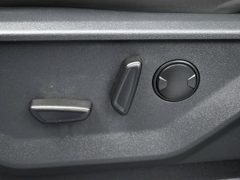 Certified 2025 Ford Expedition Active AWD/4WD image 12