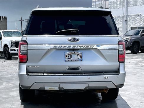 Used 2021 Ford Expedition Limited AWD/4WD image 5