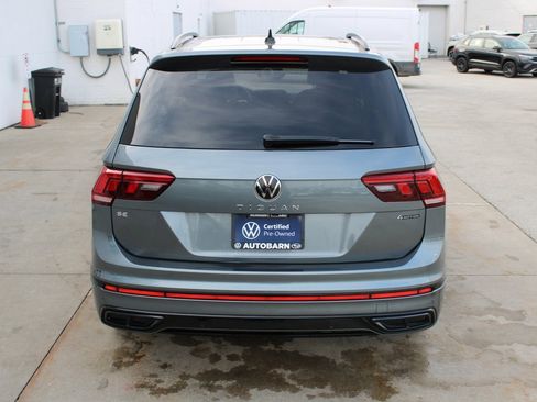 Certified 2024 Volkswagen Tiguan SE R-Line image 5