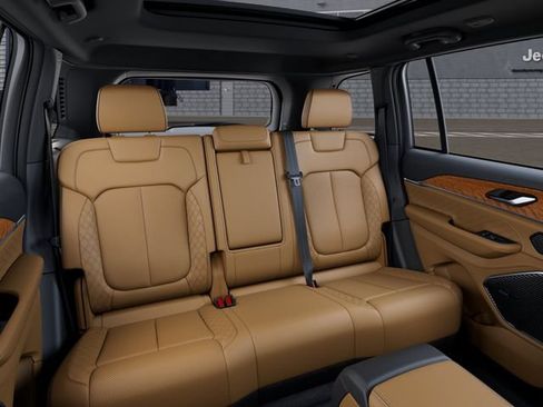 New 2026 Jeep Grand Cherokee Summit AWD/4WD image 16